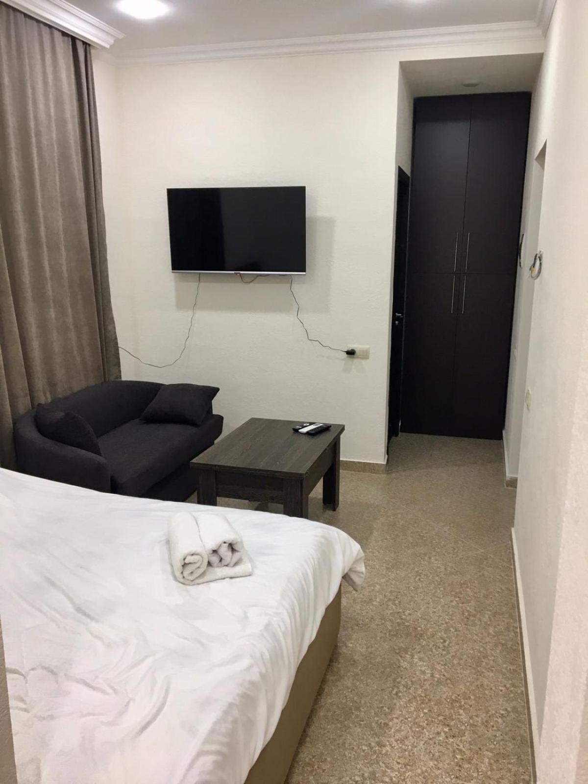 Aygestan Apartments Ереван Екстериор снимка